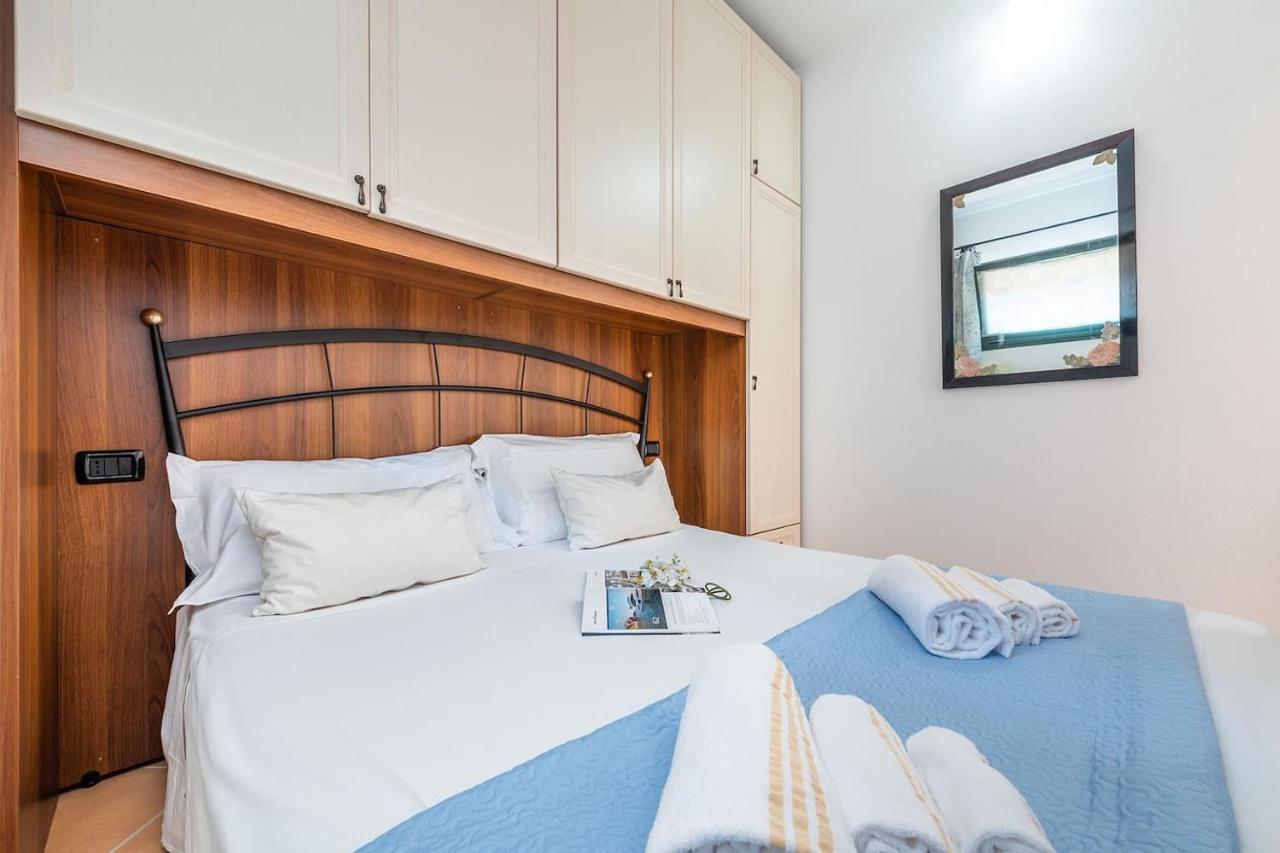 Pearl Coast Apartment Capitana Exterior foto
